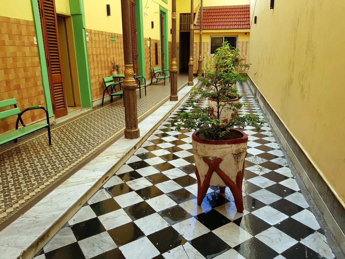 Hotel Varela Buenos Aires Esterno foto